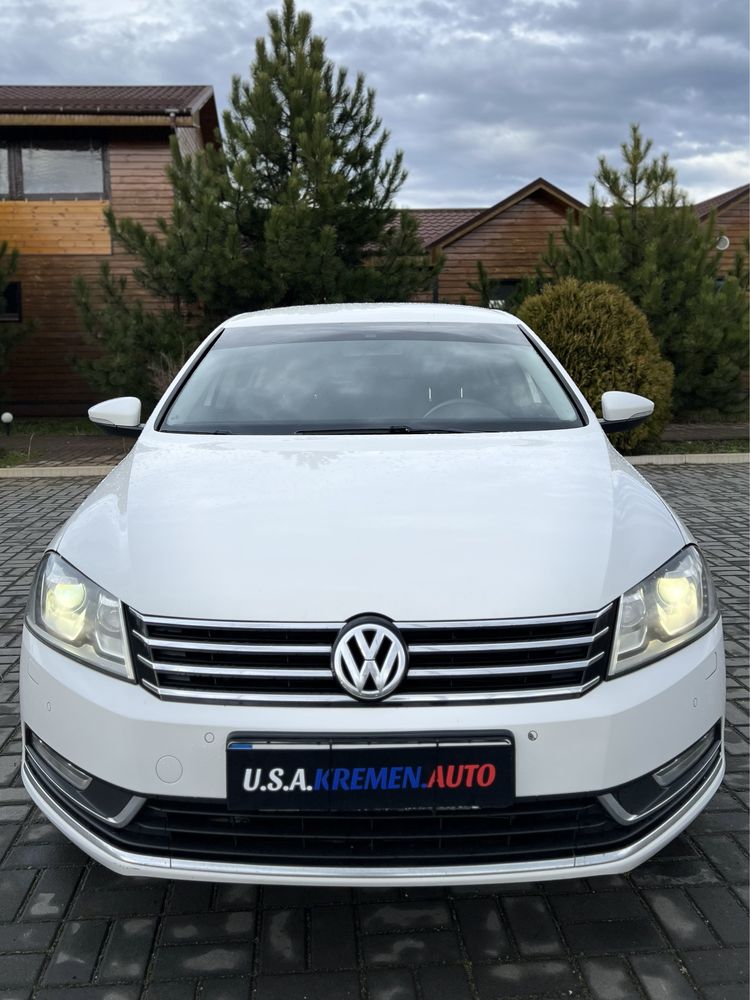 VOLKSWAGEN Passat  2012р., Автомат