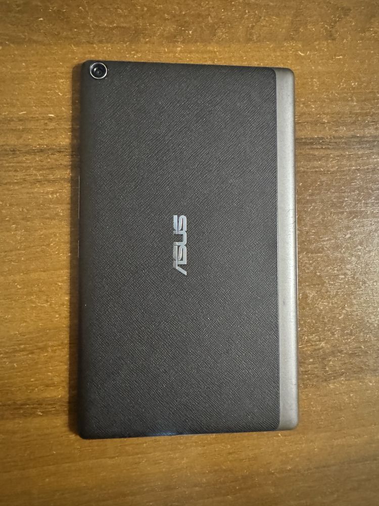Продам планшет Asus ZenPad 8.0