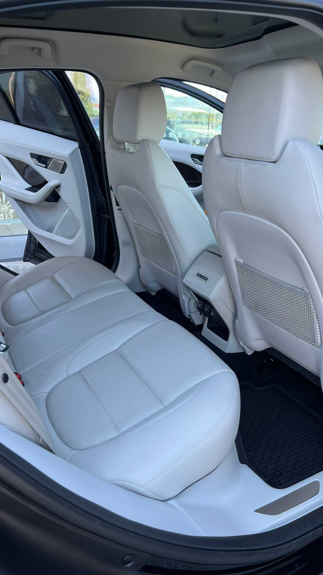 Jaguar I-Pace S 400
