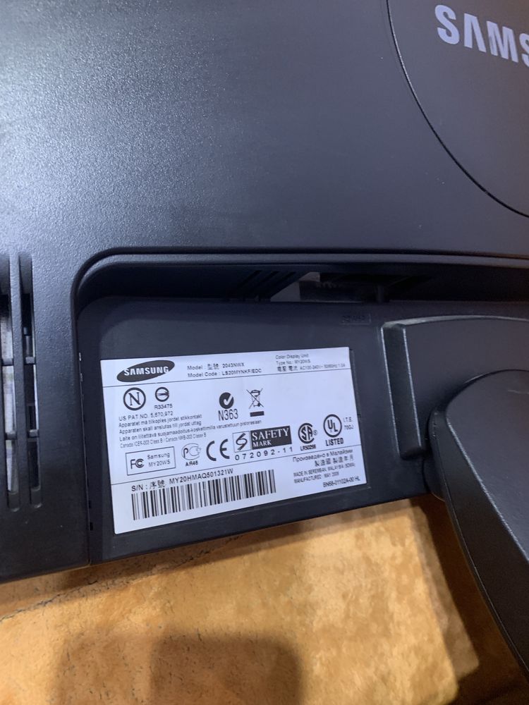 Монітор Samsung 20 d