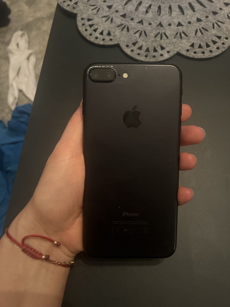 Iphone 7 plus 256 GB czarny 96% baterii