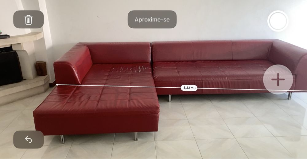 Sofa em pele vermelho 230cm/170cm