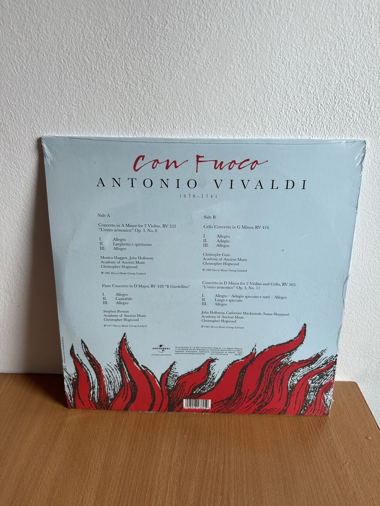Antonio Vivaldi - Con Fuoco