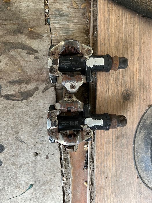 Pedais de encaixe Shimano