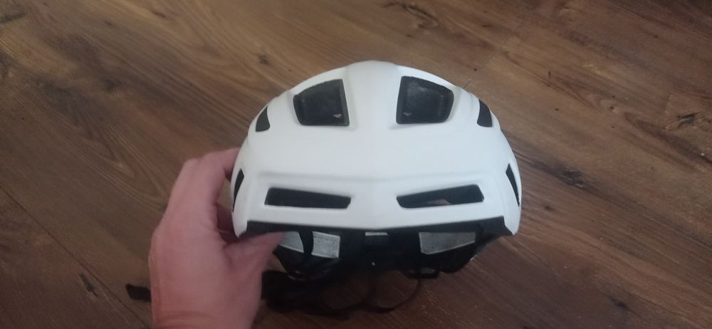 Van Rysel Roadr 500 kask rowerowy, rozmiar M
199.99zł
https://w