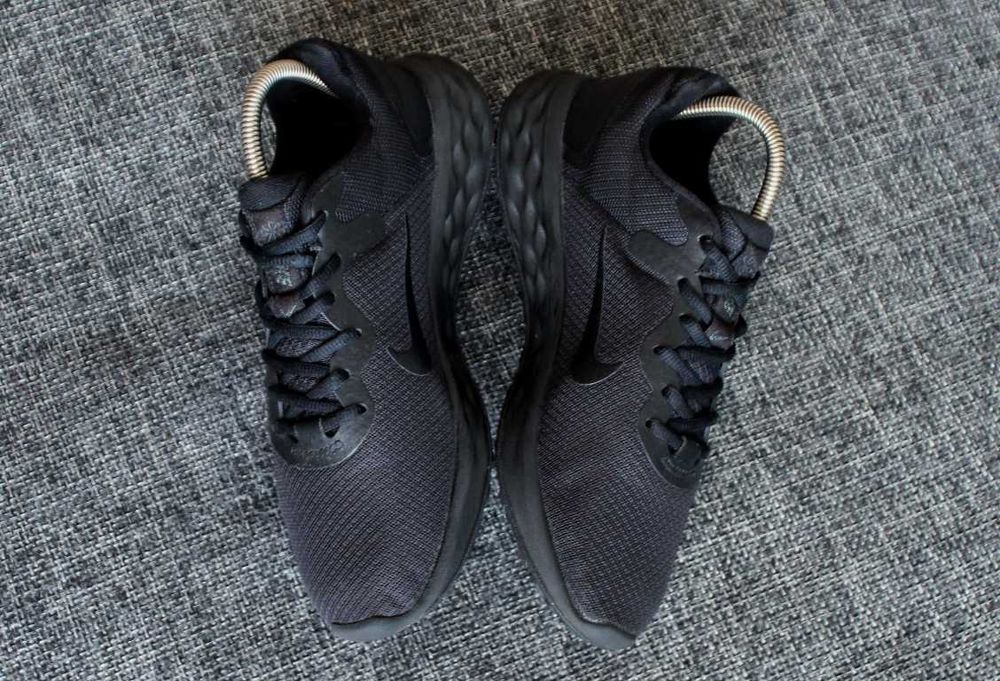 Кросівки Nike Revolution 6 Nn Оригінал 40.5р