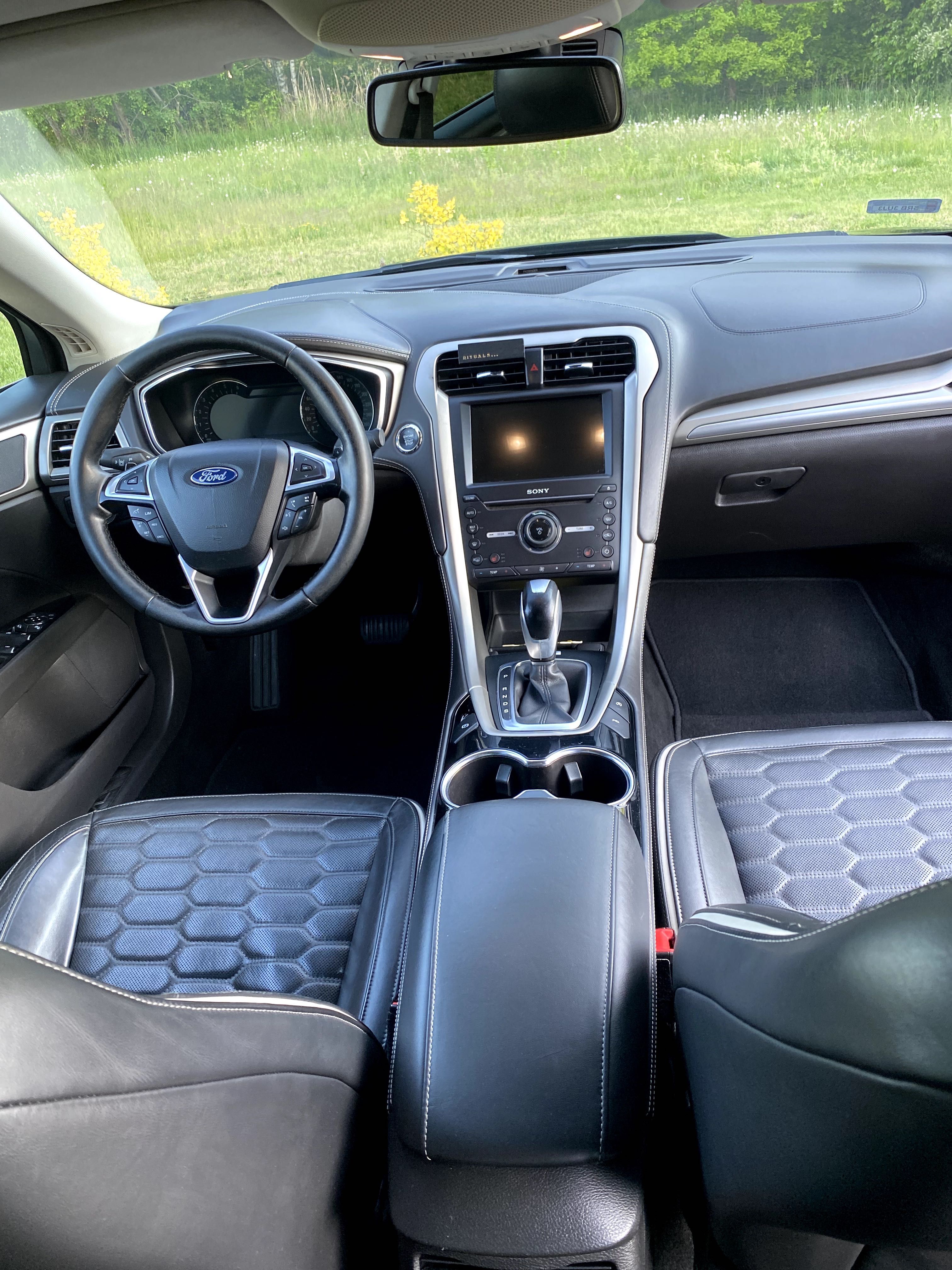 Ford Mondeo Vignale 2.0 TDCi PowerShift