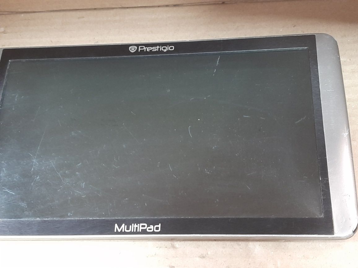 Планшет Prestigio PMP7100CRU  (Archos).