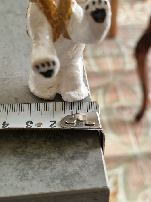 Figura de cão apaixonado