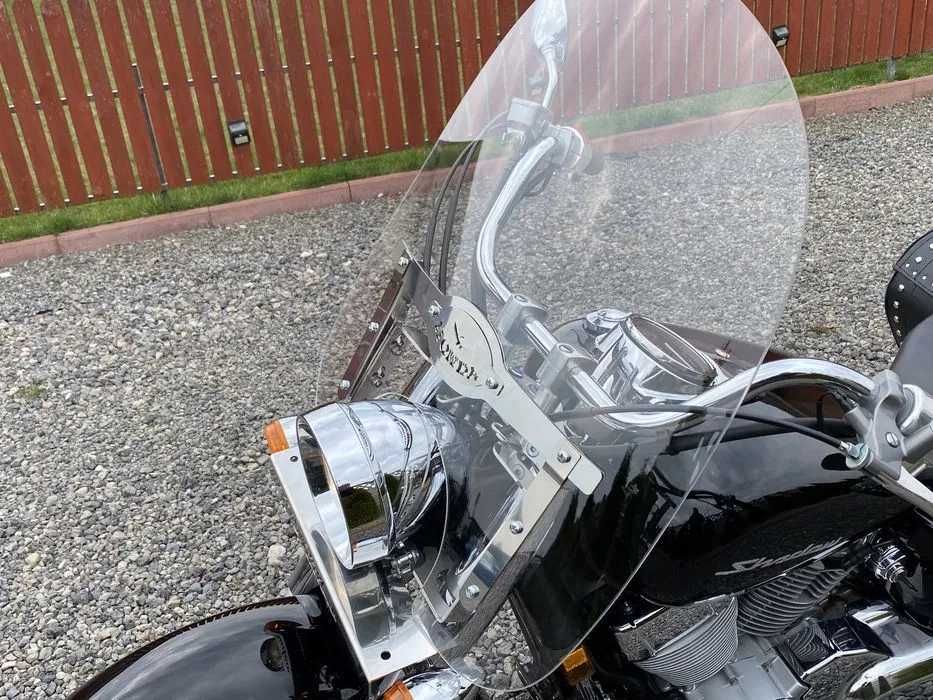 Honda shadow vt750 szyba