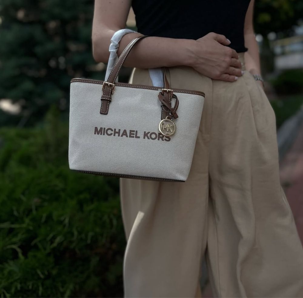 Оригінальна сумочка Michael Kors, розпродаж
