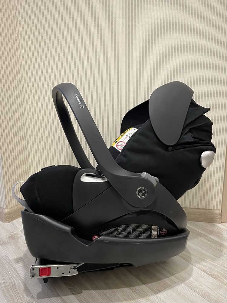 Cybex cloud Q + база