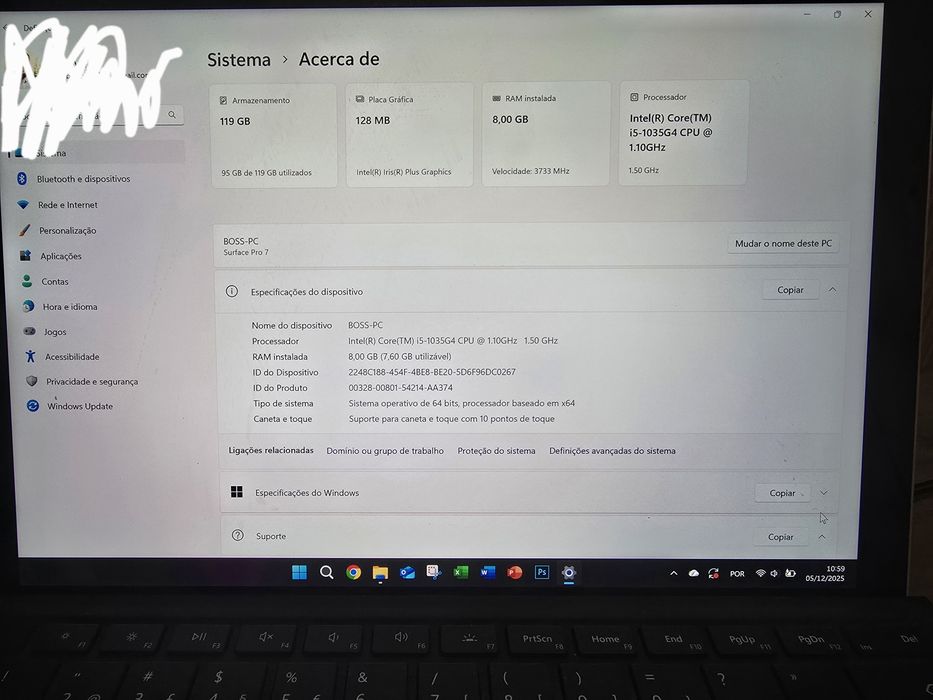 Surface Pro 7 i5 8gb RAM 128GB