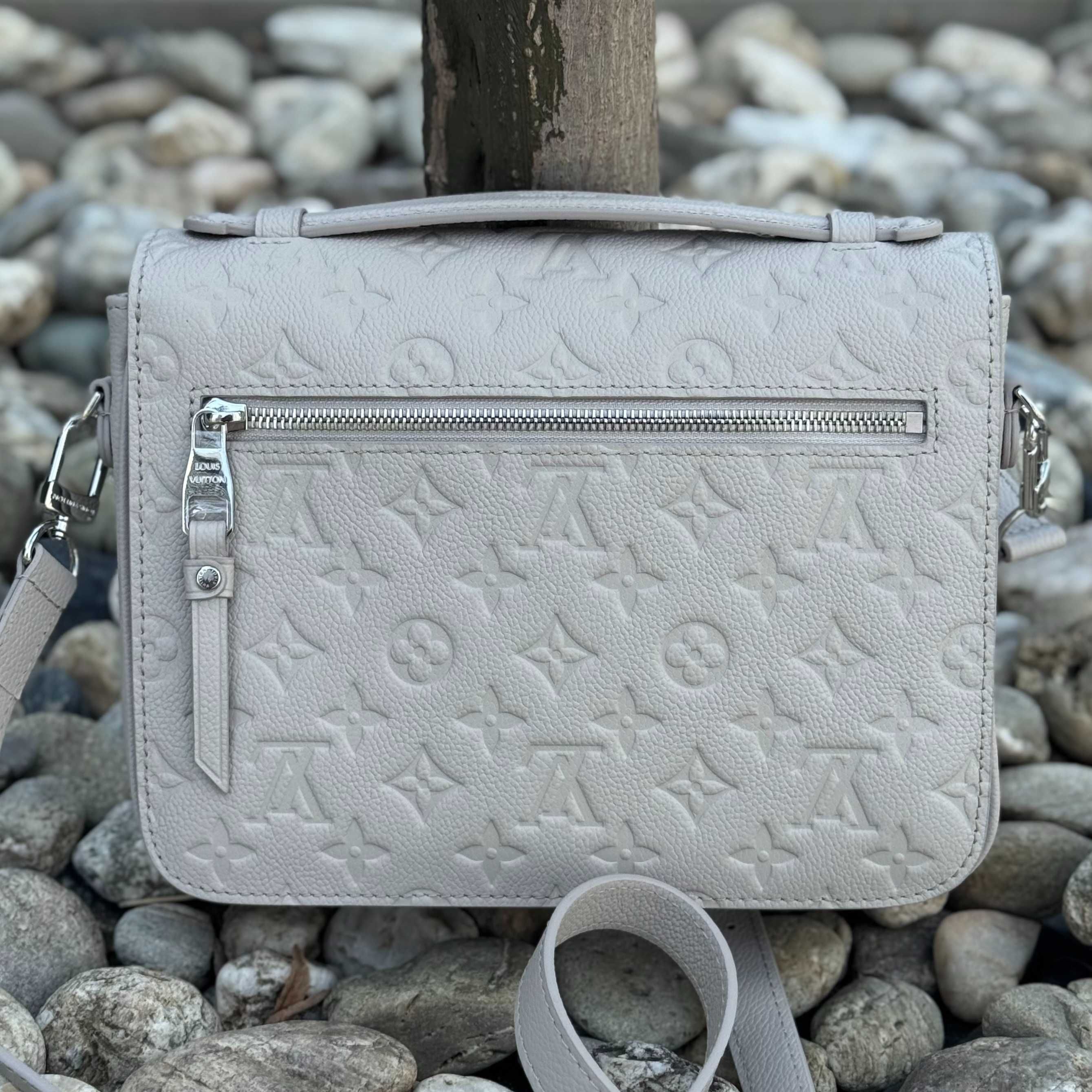Сумка женская Louis Vuitton Pochette Metis Empreinte (Луї Віттон )