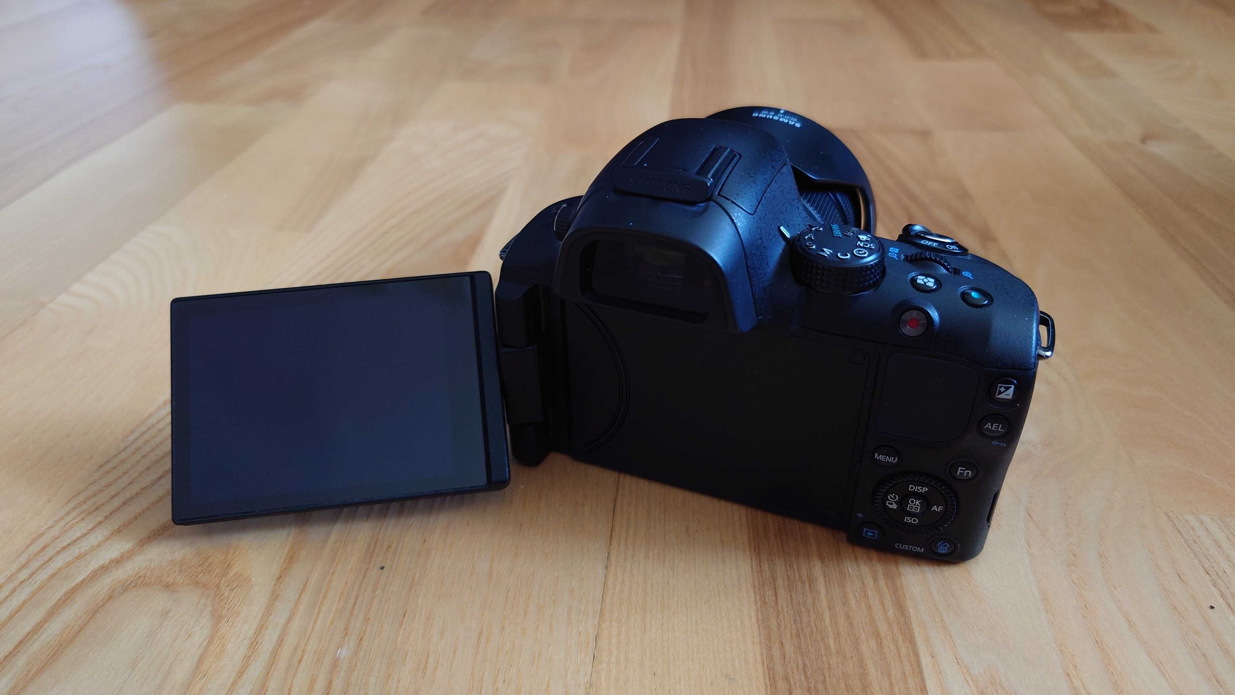 SAMSUNG NX20 + Trzy obiektywy - Cały zestaw jak NOWY