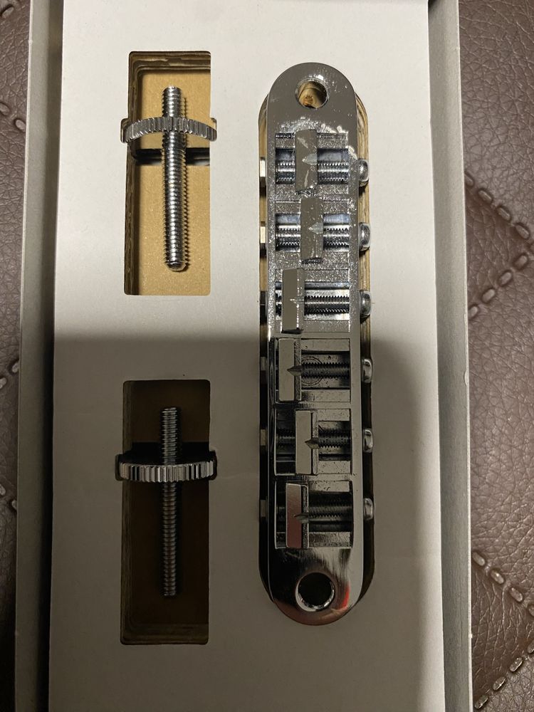 Mostek tune-o-matic GOTOH GE103B CR + śruby Shaller