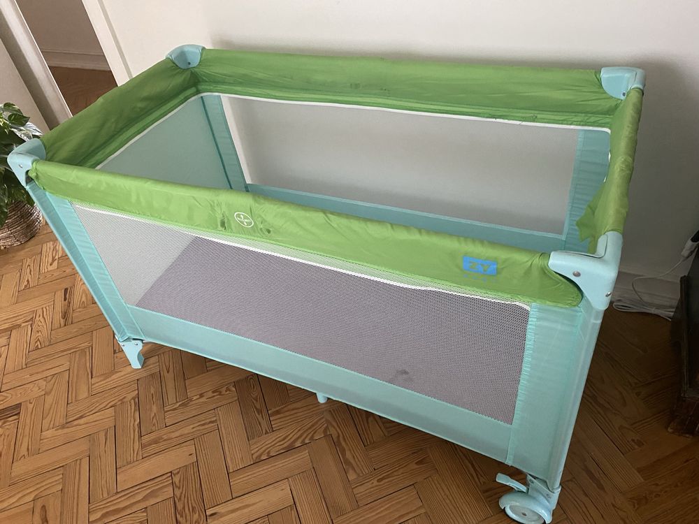 Cama de viagem para bebe/criança
