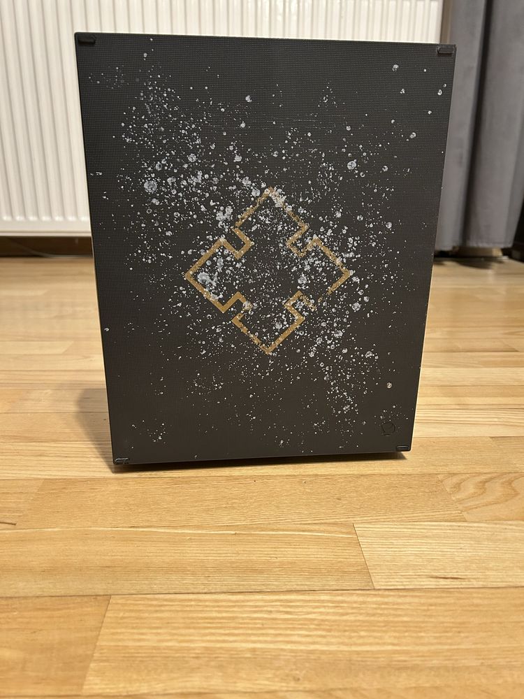 Xbox one x 1TB 4K Gears 5 edition