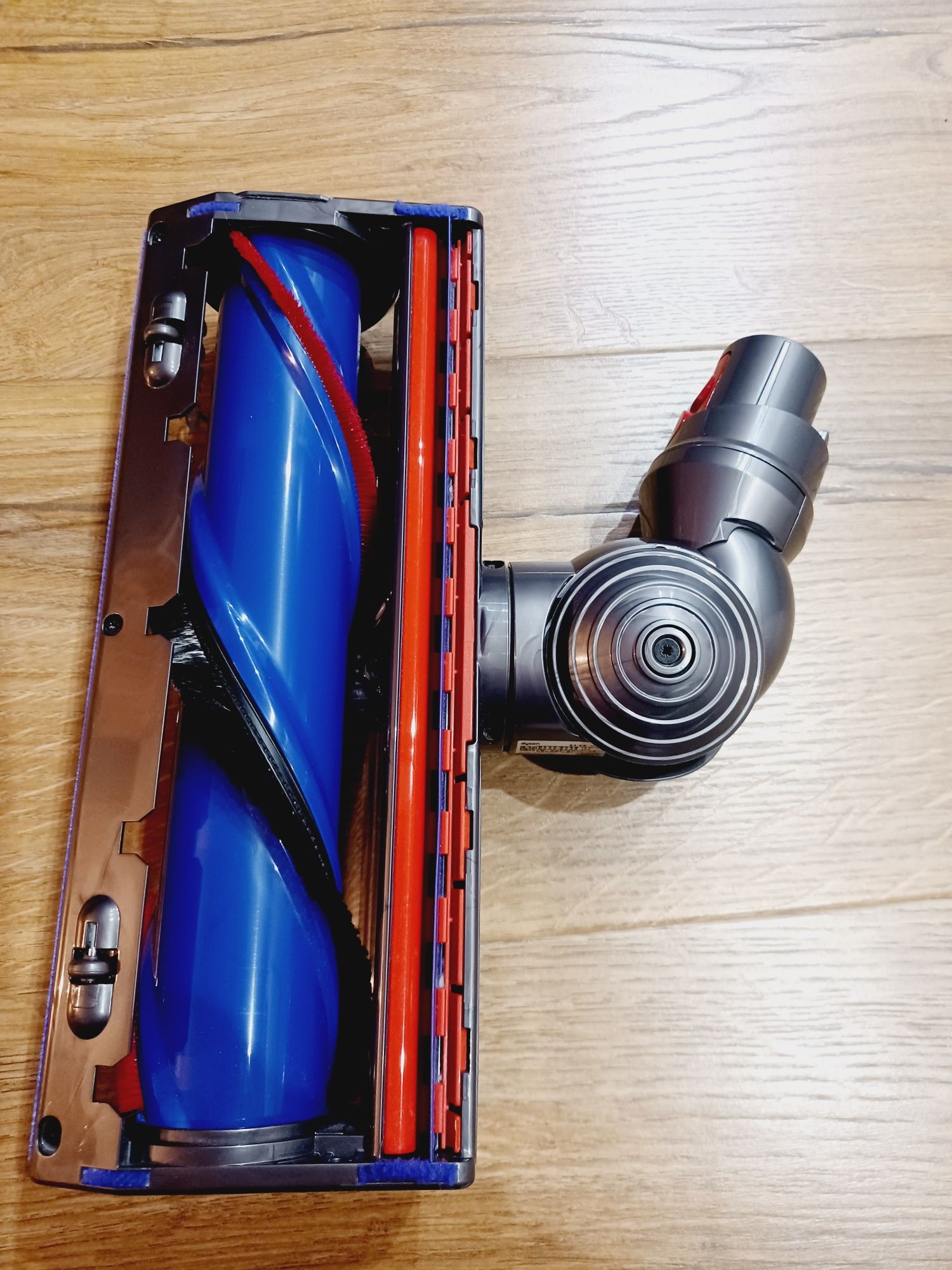 orginalna jak Nowa  turboszczotka MOTORHEAD Dyson v12 slim