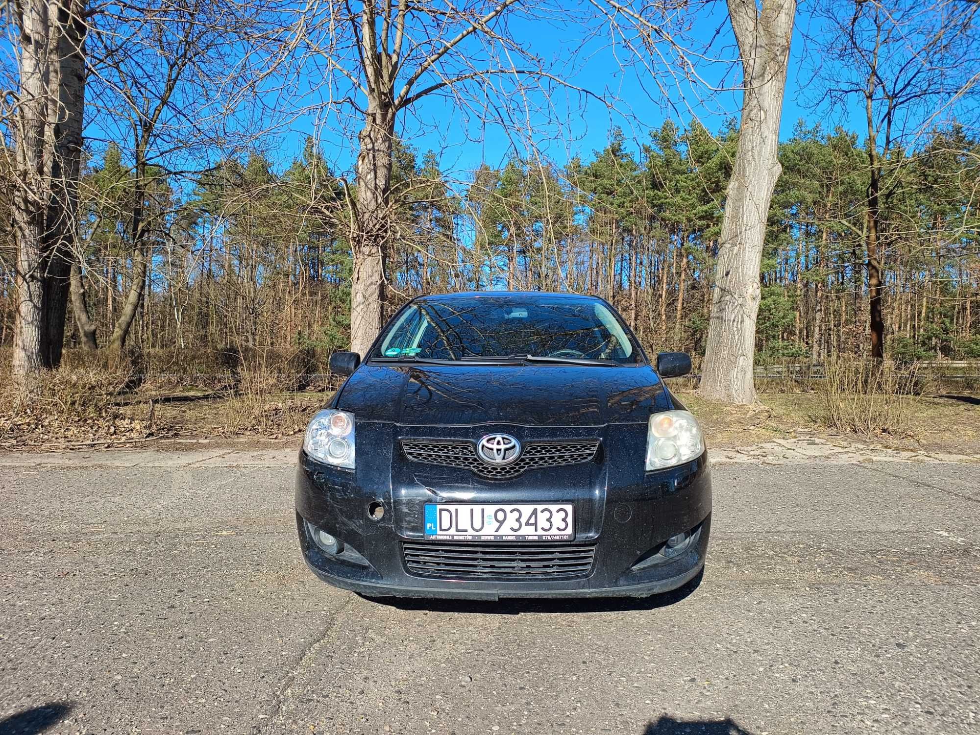 Sprzedam Toyotę Auris generacji 1 rocznik 2008