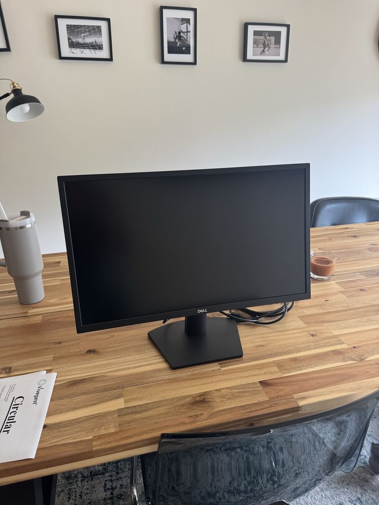 Monitor DELL SE2422H
