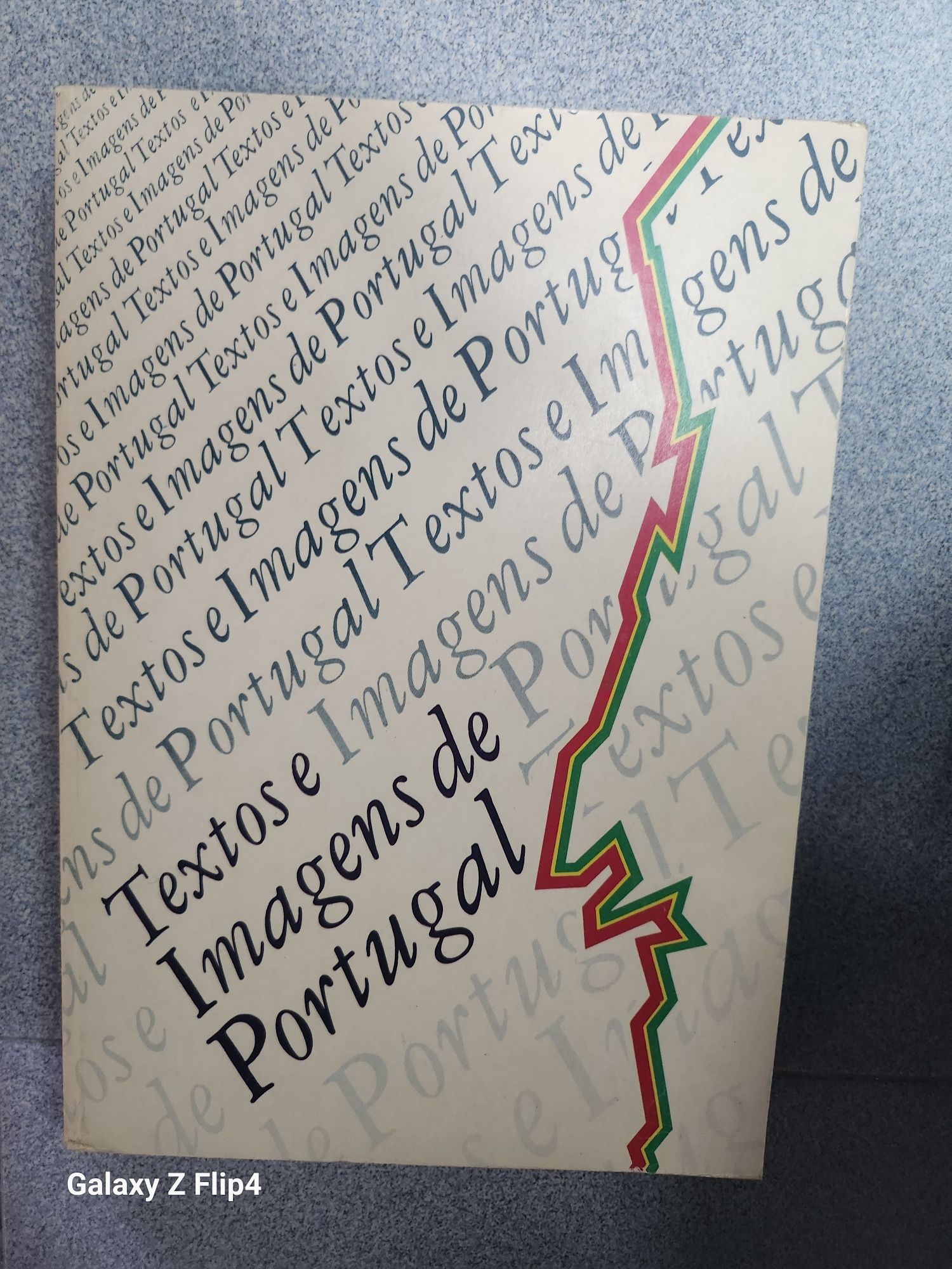 Vários livros de diversos temas.