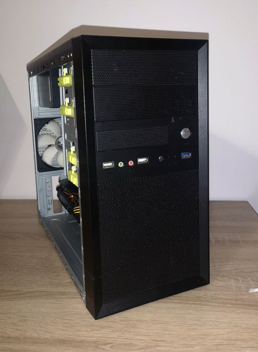 Komputer stacjonarny PC, Intel, 16gb ram, karta 4gb, SSD + HDD