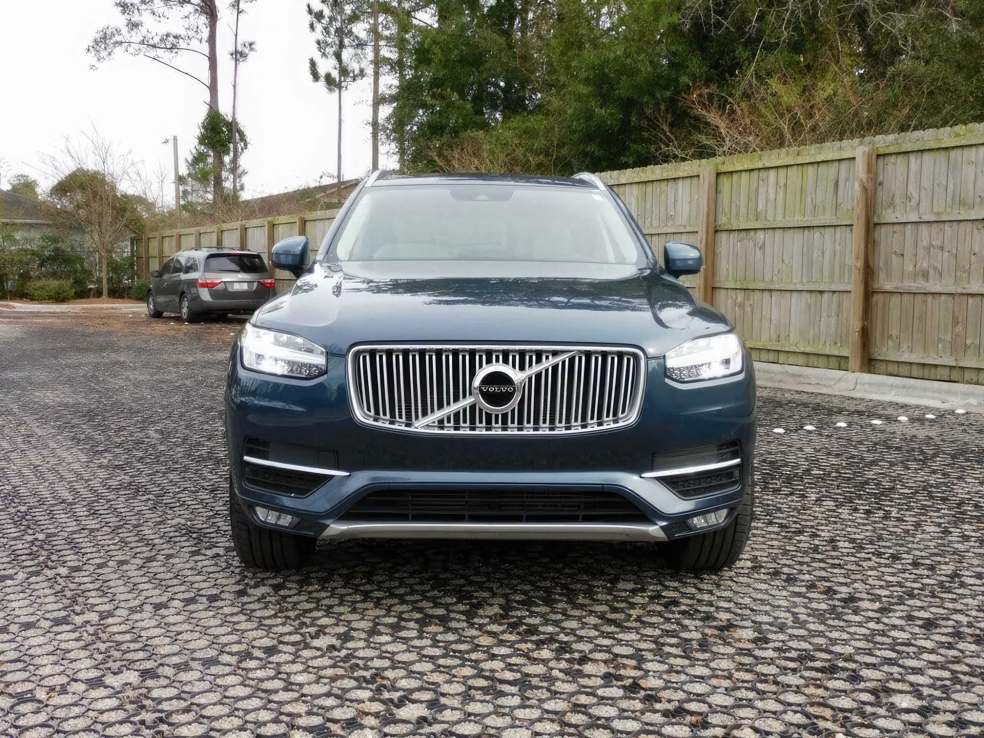 2019 Volvo XC90 T6 Inscription