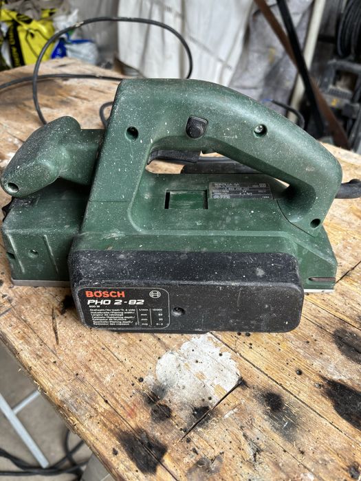 Plaina eletrica Bosch PRO 2-82
