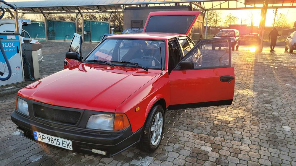 Москвич 2141 3318 1.8 1990г
