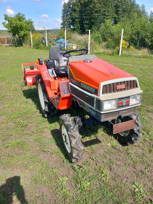 Ciągnik yanmar  glebogryzarka 4x4
