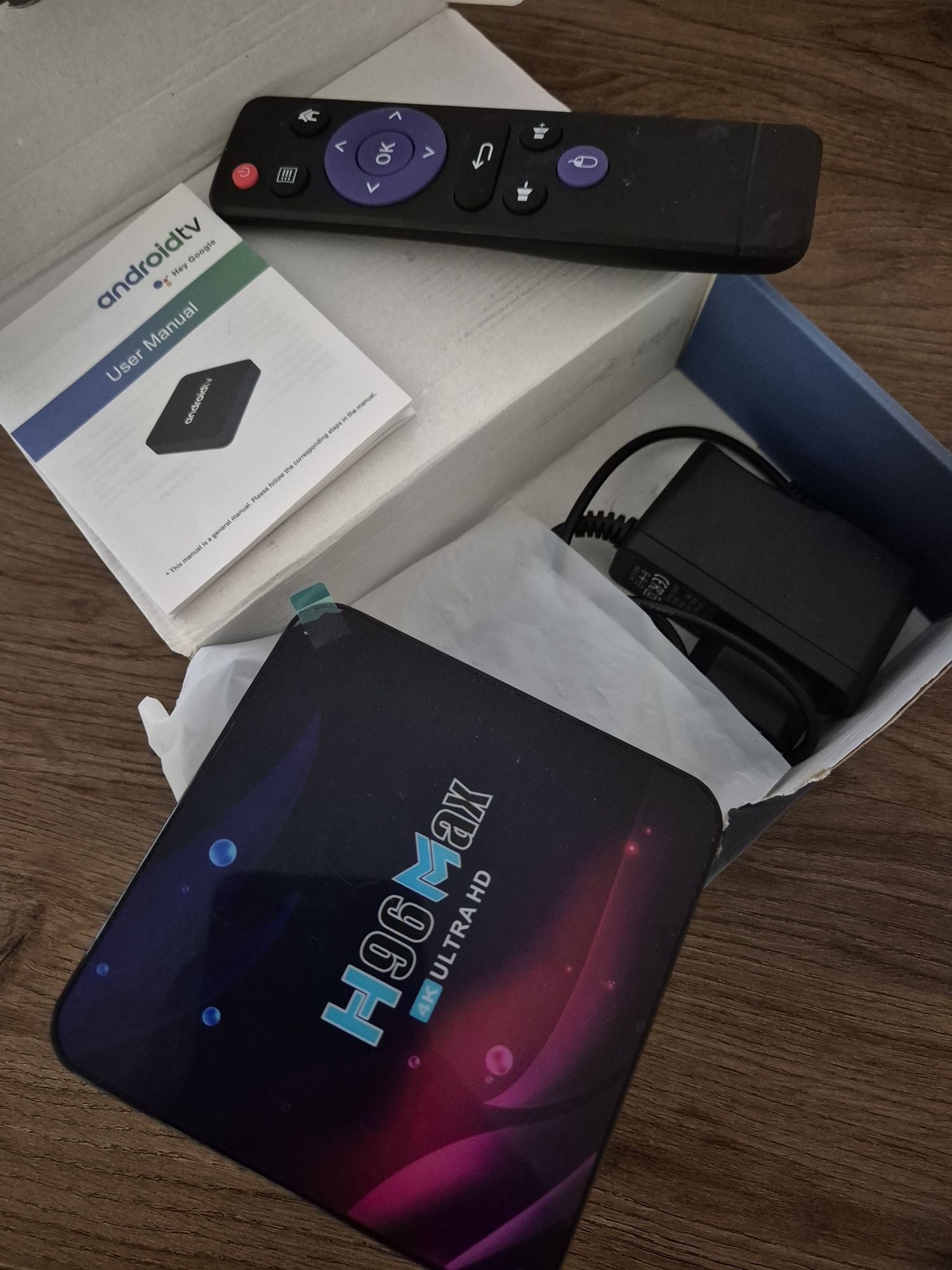 Android TV Box 8K - 4GB de RAM e 32GB