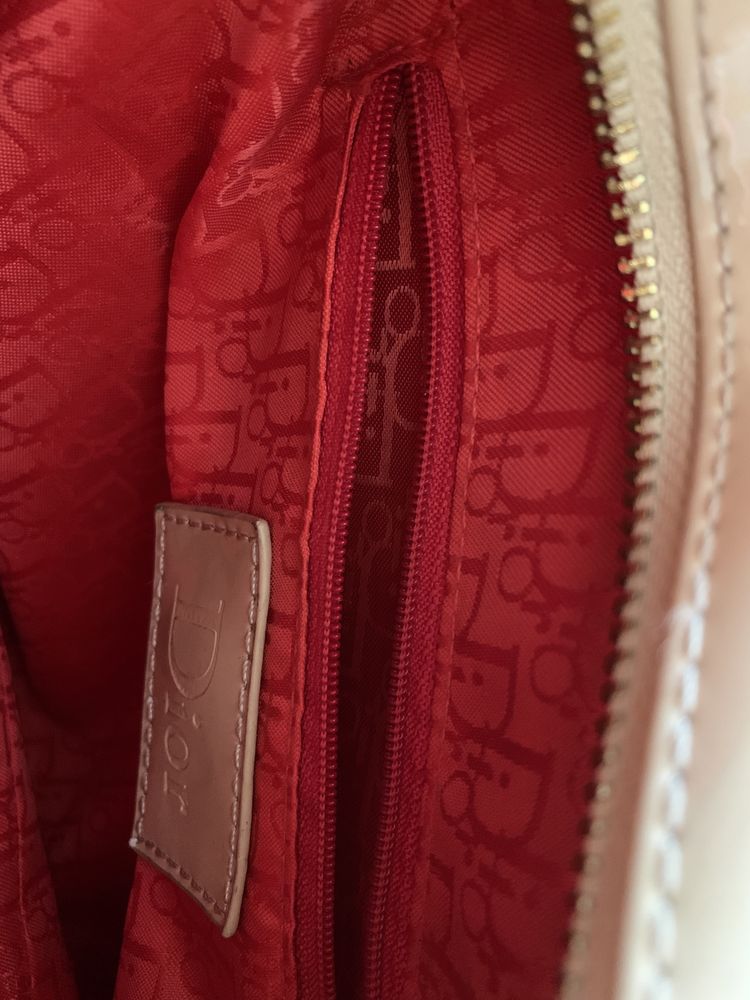 Torebka lady dior lakierowana