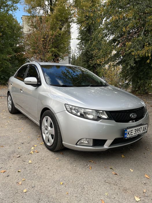 Kia Cerato 2012 2.0 автомат