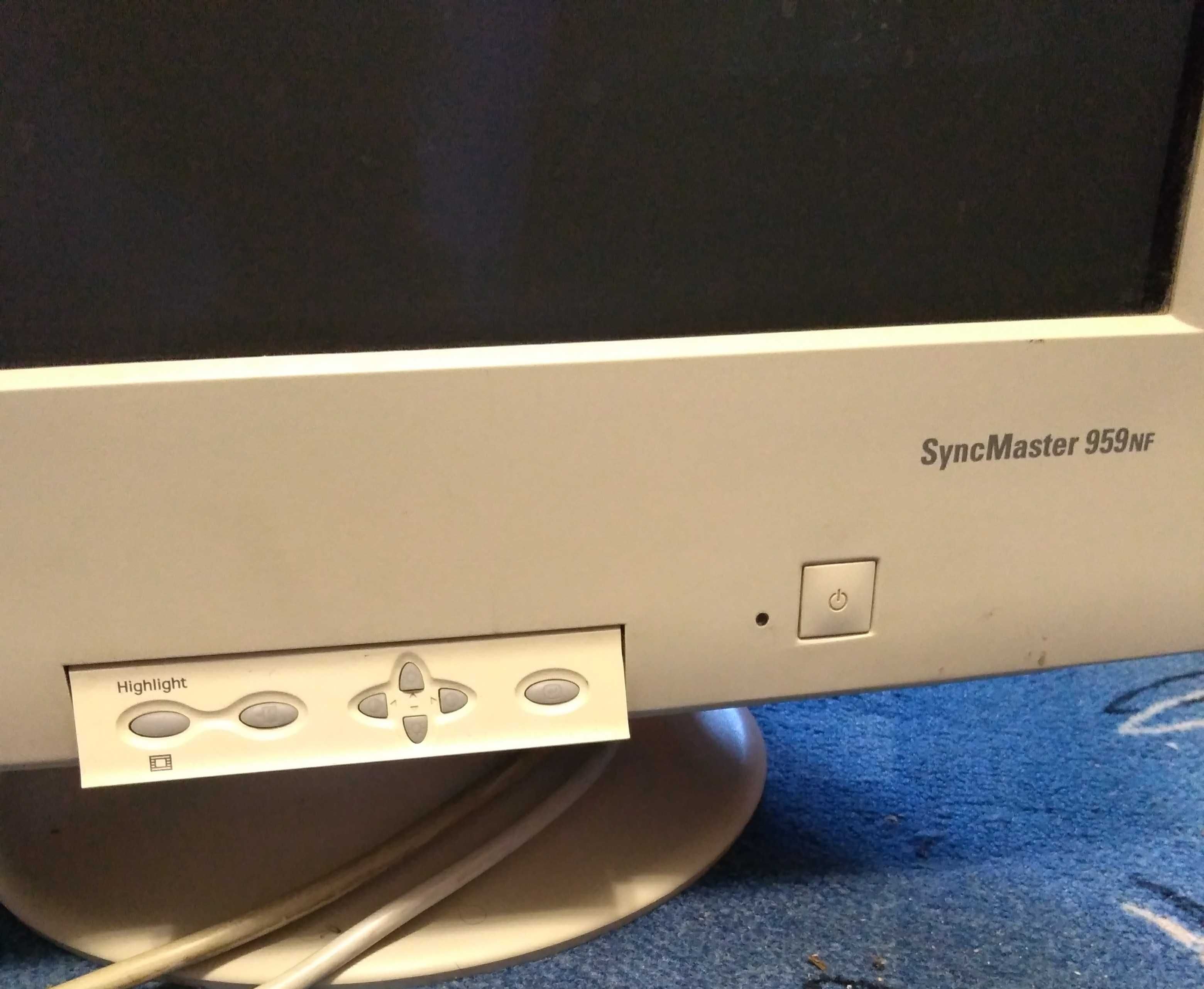 ЭЛТ монитор Samsung SyncMaster 959NF