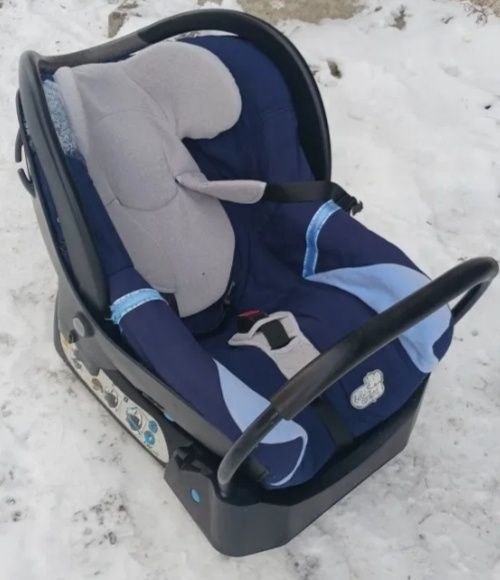 Fotelik z bazą do samochodu, nosidełko dla dziecka