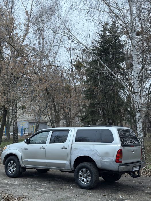 TOYOTA HILUX 2007 3.0 дизель