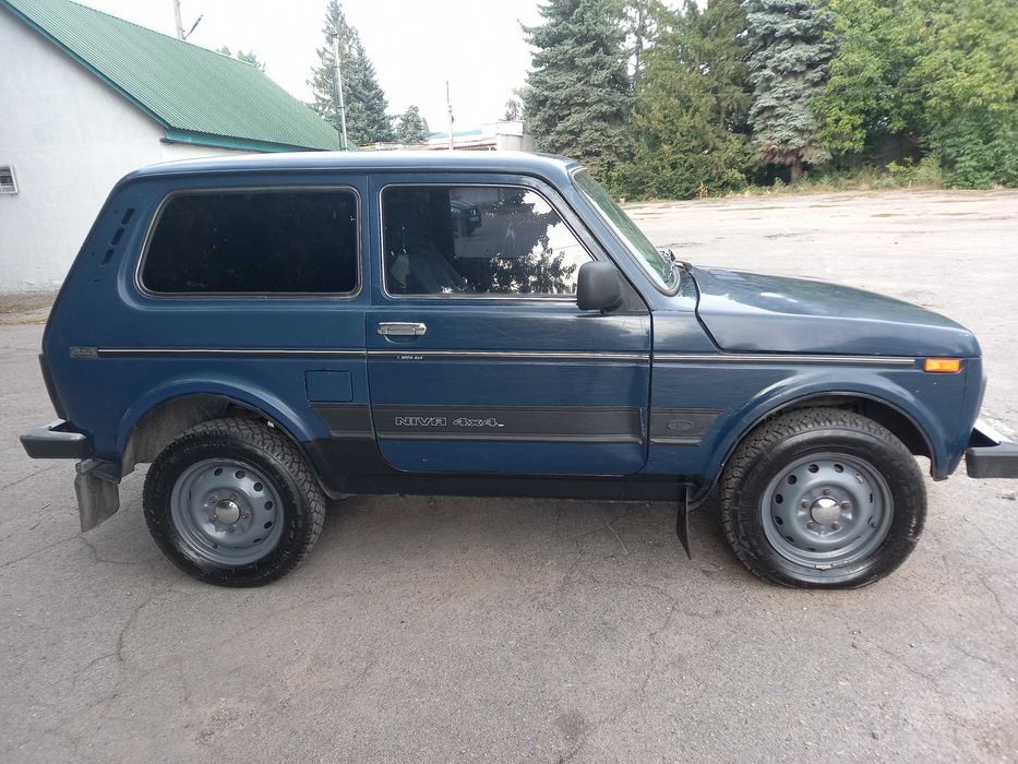 ТОРГ. Фаркоп. Нива 2009 року. Інжекторна. Гідро усілітель руля.