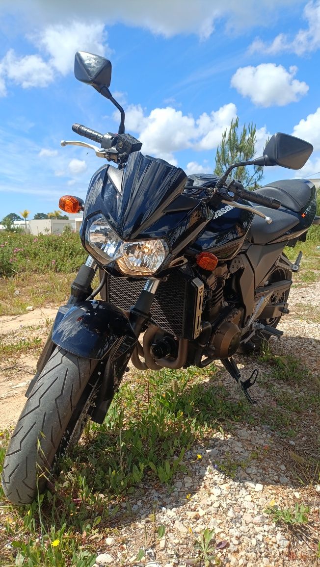 Kawasaki Z 750/24M km!