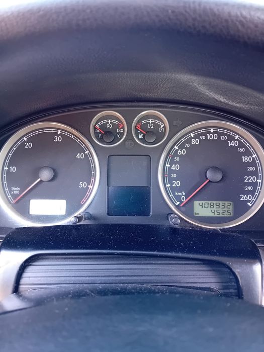 Vendo VW Passat .