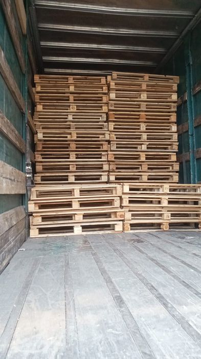 Продаж та Bикуп дерев'яних піддонів в м. Обухів