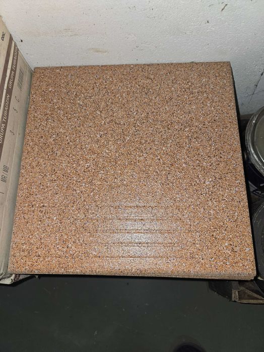 Płytki mrozoodporne Tubądzin  stopnicowe i gładkie stan idealny