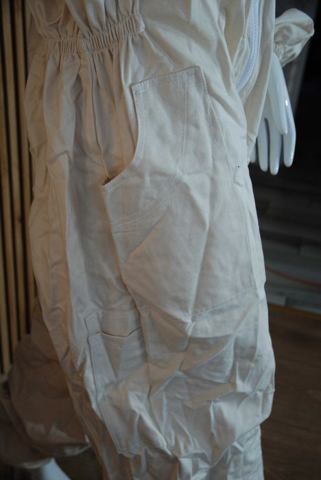 Profesjonalny kostium pszczelarski