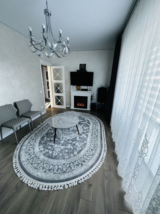 Продається 2-кімнатна квартира