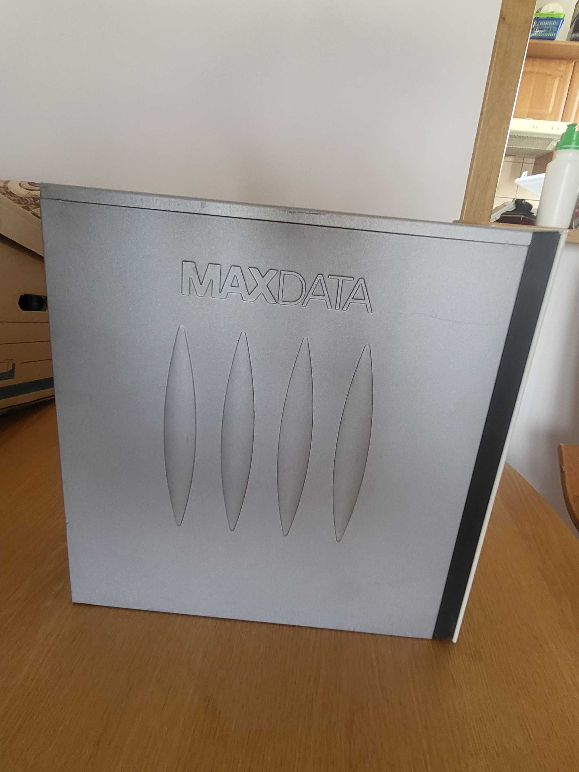 Obudowa PC MAXDATA, pancerna blacha, retro, do projektu