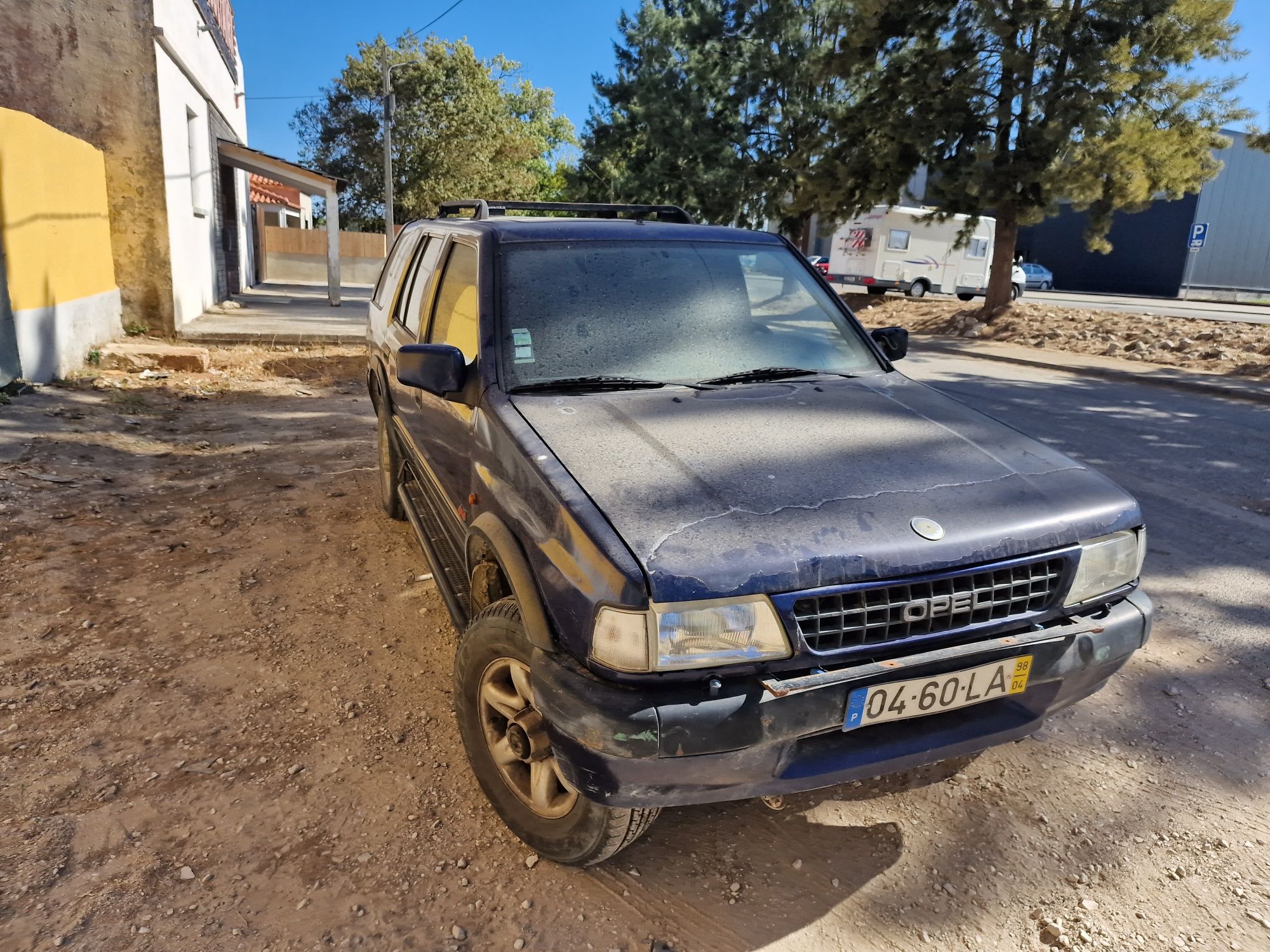 Opel frontera A 2.5