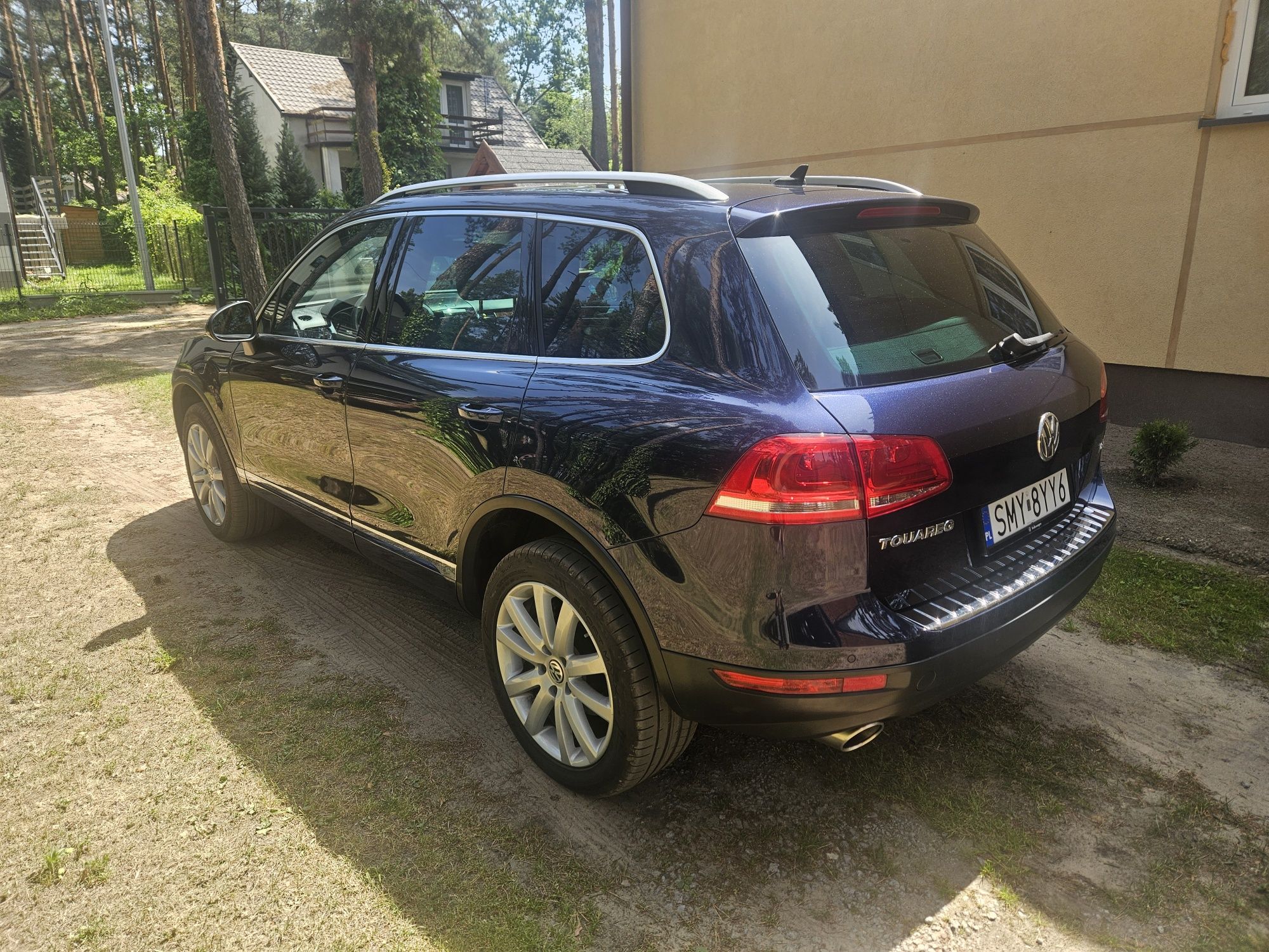 Volkswagen Touareg 2