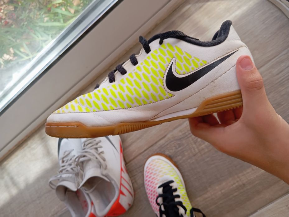 Chuteiras Futsal Nike Magista em perfeito estado