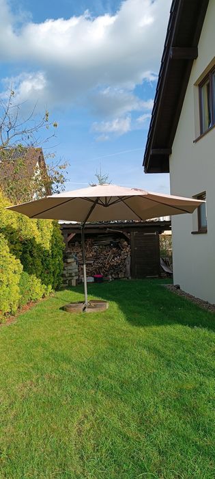 Parasol ogrodowy z obciążeniem Mallorca Blooma