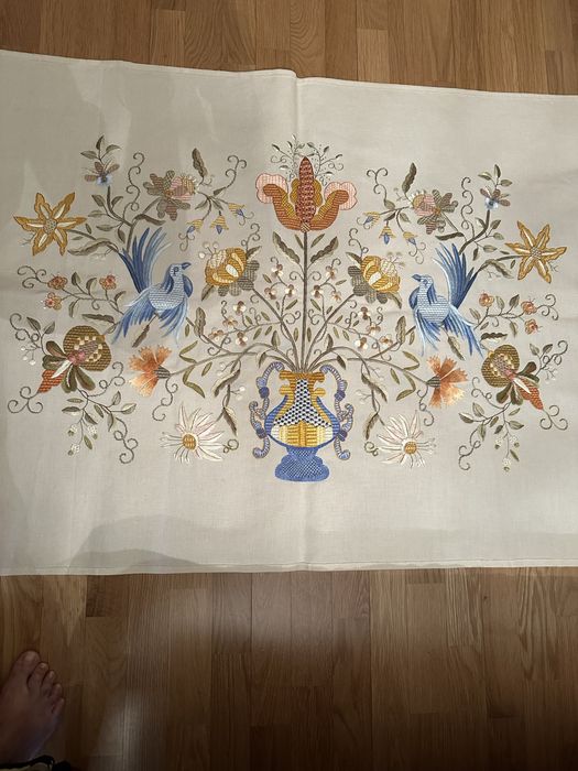 Bordado castelo branco